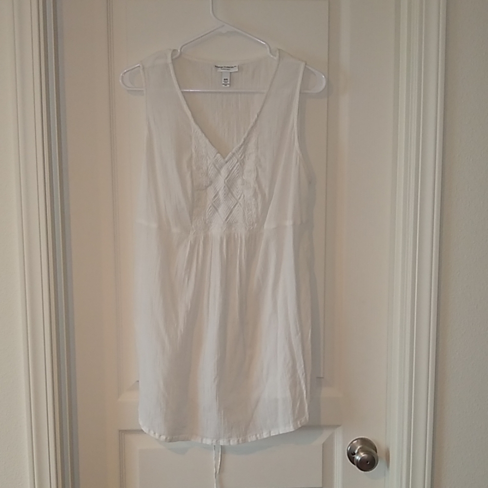 Liz Lange Maternity Sleeveless Top